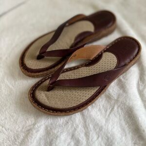 Born Women leather Slippers, Size 8/39